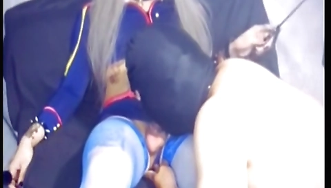 Sexy japanese whore gives out a handjob before fucking