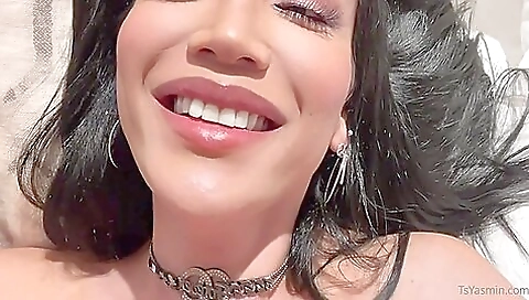 Shemale 100+ gets on top of the dick in a hardcore hardcore video